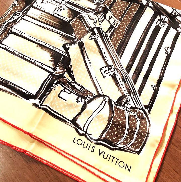 LOUIS VUITTON ルイヴィトン  カレトランクスカーフ